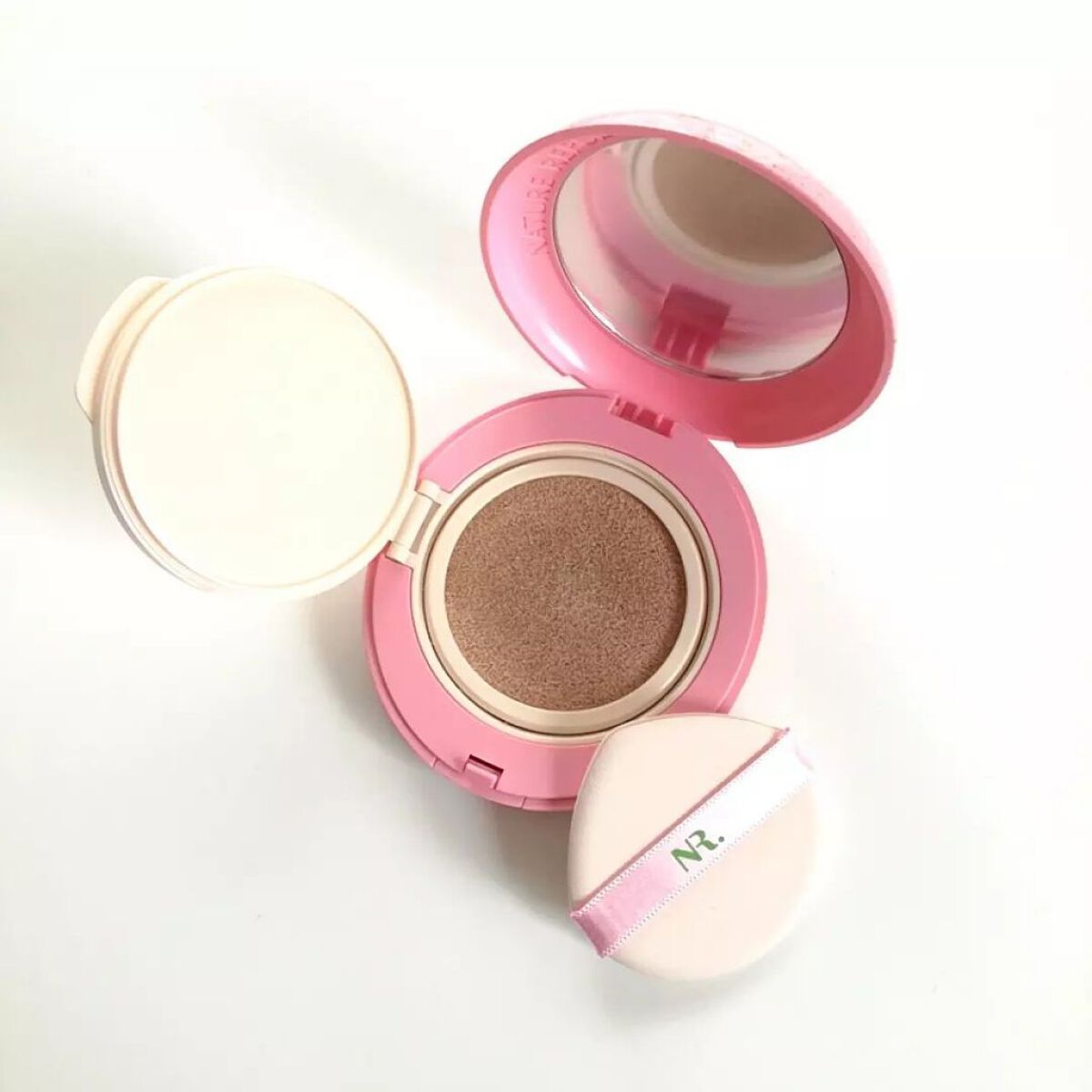 PROBIOエッセンスクッション/ネイチャーリパブリック/クッションファンデーションを使ったクチコミ（3枚目）