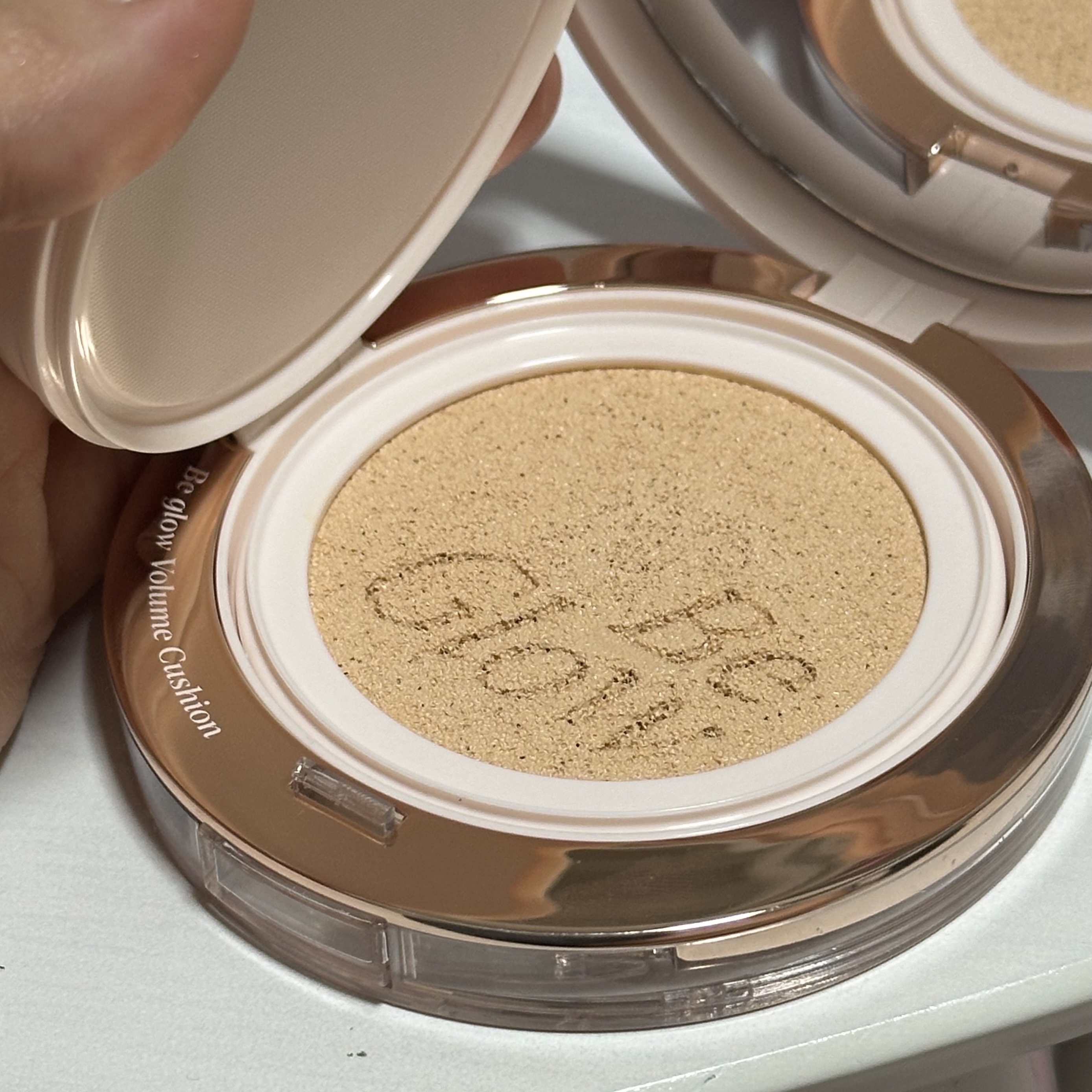 エスポア ビーグロー ボリュームクッション/espoir/クッションファンデーションを使ったクチコミ（3枚目）