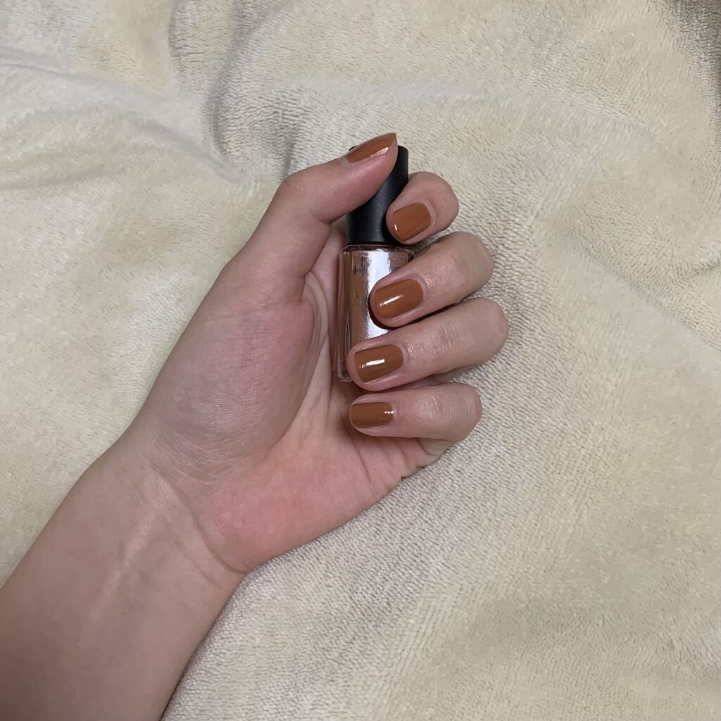 ネイルホリック Relaxing color BR319/ネイルホリック/マニキュアを使ったクチコミ（1枚目）