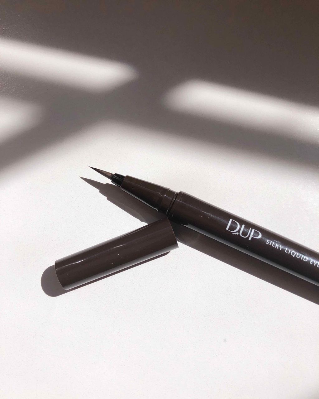 【旧品】シルキーリキッドアイライナーWP/D-UP/リキッドアイライナーを使ったクチコミ(2枚目)