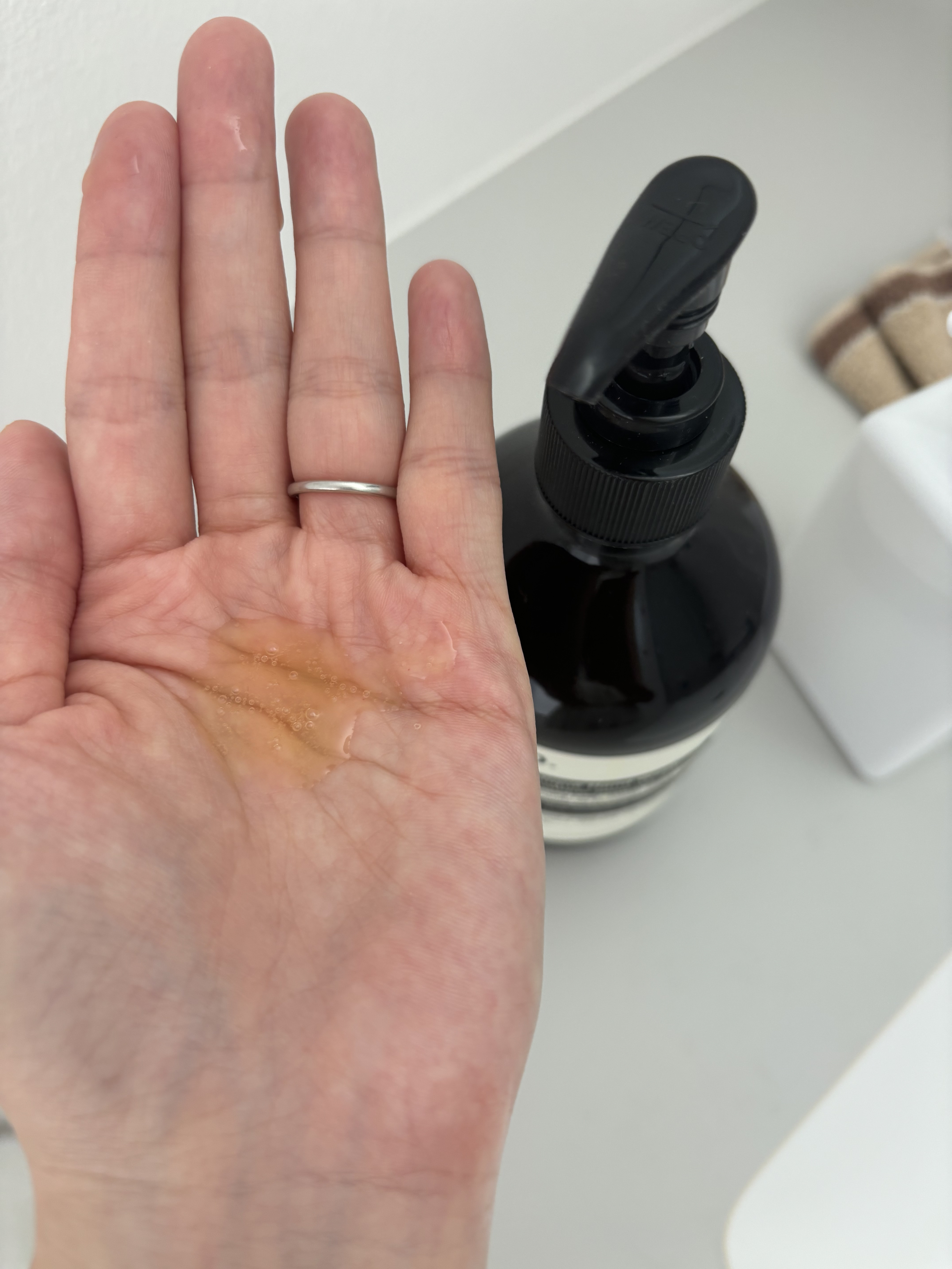 アンドラム アロマティック ハンドウォッシュ/Aesop/ハンドソープを使ったクチコミ（3枚目）