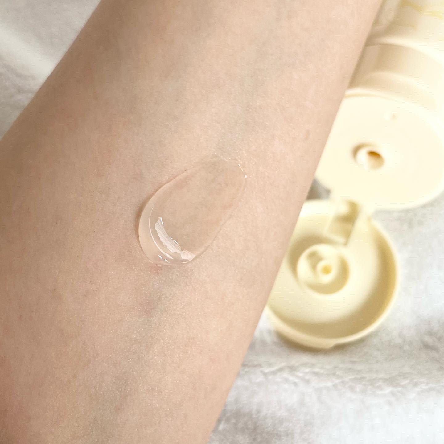 とろけるクレンジングオイルジェル/シュシュモア/クレンジングジェルを使ったクチコミ（2枚目）