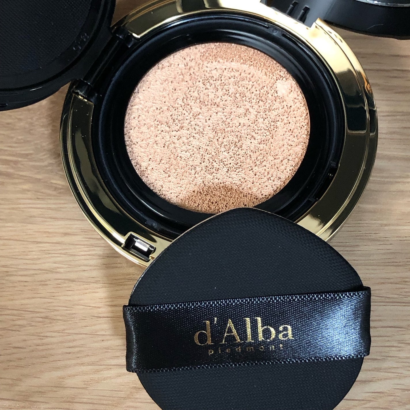 グロウフィットセラムカバークッション/ダルバ/クッションファンデーションを使ったクチコミ(3枚目)