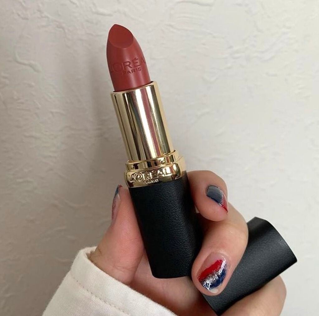 カラーリッシュモイストマットN/ロレアル パリ/口紅を使ったクチコミ(4枚目)