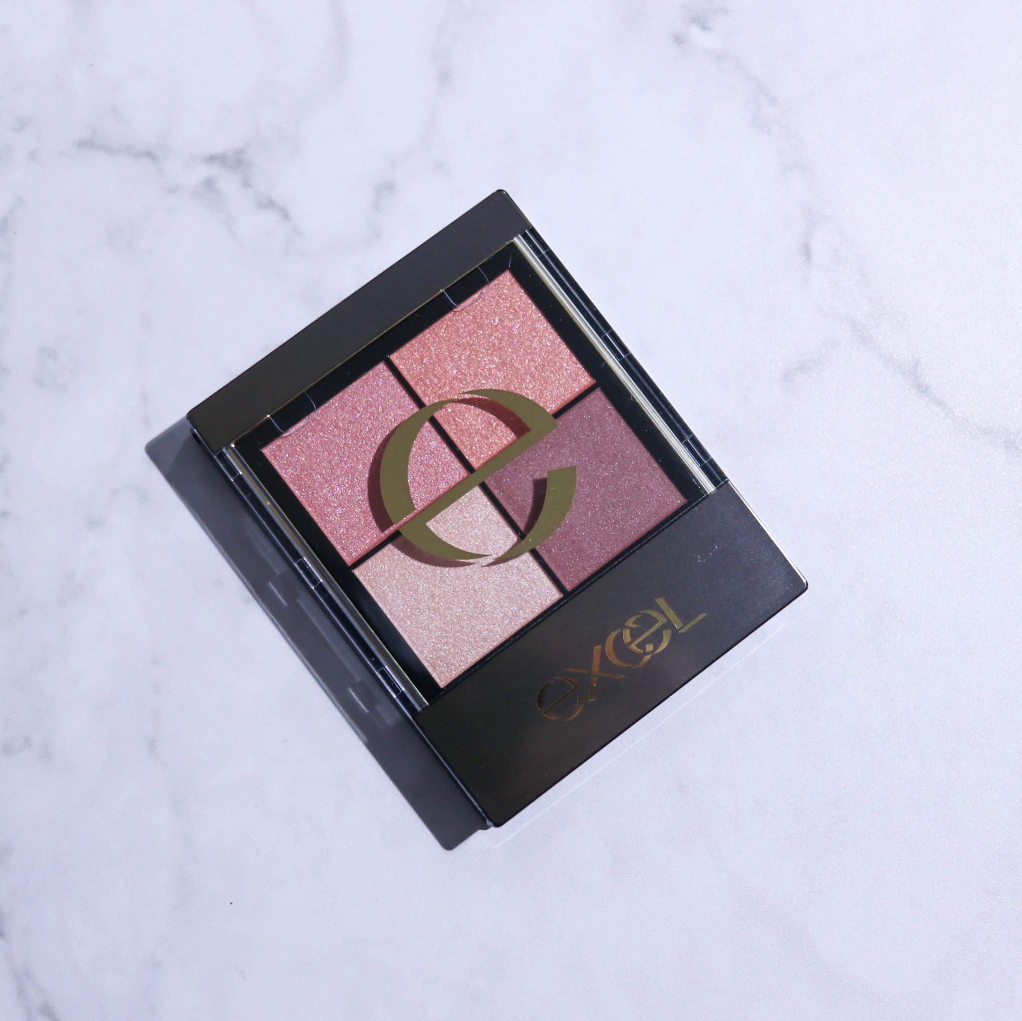 リアルクローズシャドウ/excel/アイシャドウパレットを使ったクチコミ（2枚目）