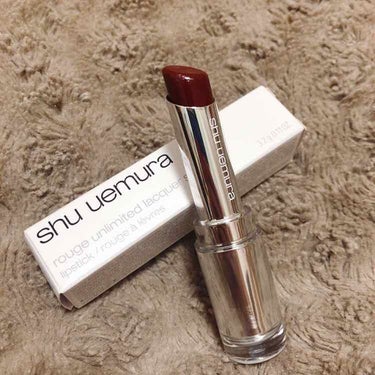 🌿shuuemura rouge unlimited lacquer shine
      LS WN 282

shuuemuraのアンリミテッドシリーズ
最近出たそうでおNewマークの、ラッカーシ