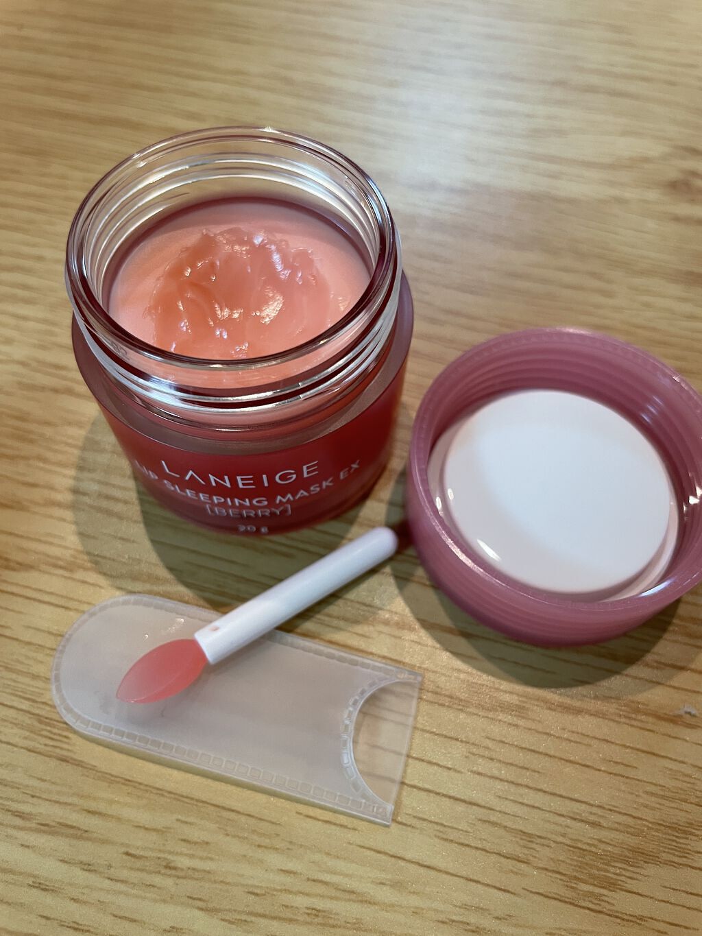 リップスリーピングマスク/LANEIGE/リップバームを使ったクチコミ（2枚目）