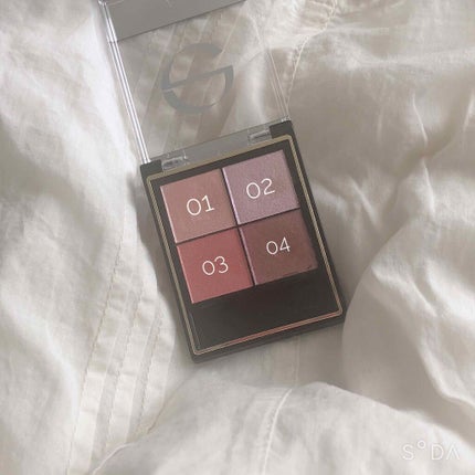 リアルクローズシャドウ/excel/アイシャドウパレットを使ったクチコミ(2枚目)