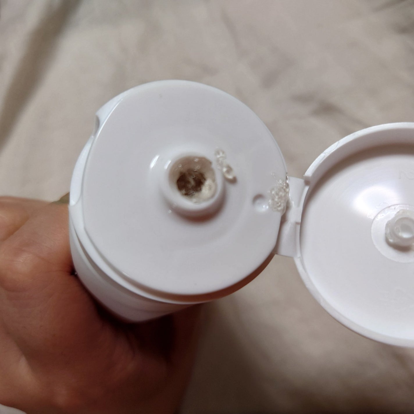 マンナンジェリーハイドロウォッシュ/PLUEST/洗顔料を使ったクチコミ(2枚目)