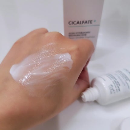 シカルファットプラス リペアミルク/アベンヌ/乳液を使ったクチコミ(4枚目)