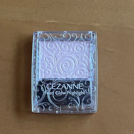 パールグロウハイライト/CEZANNE/パウダーハイライトを使ったクチコミ(1枚目)