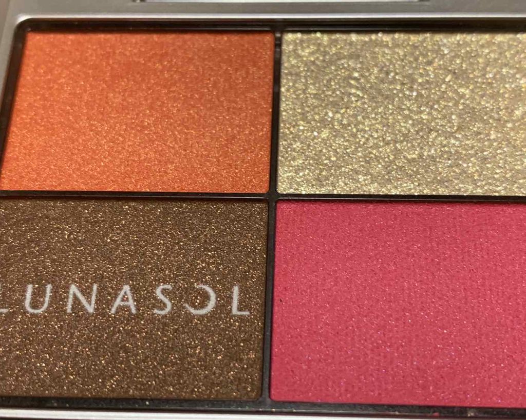 コントラスティングカラーアイズ/LUNASOL/アイシャドウパレットを使ったクチコミ(2枚目)