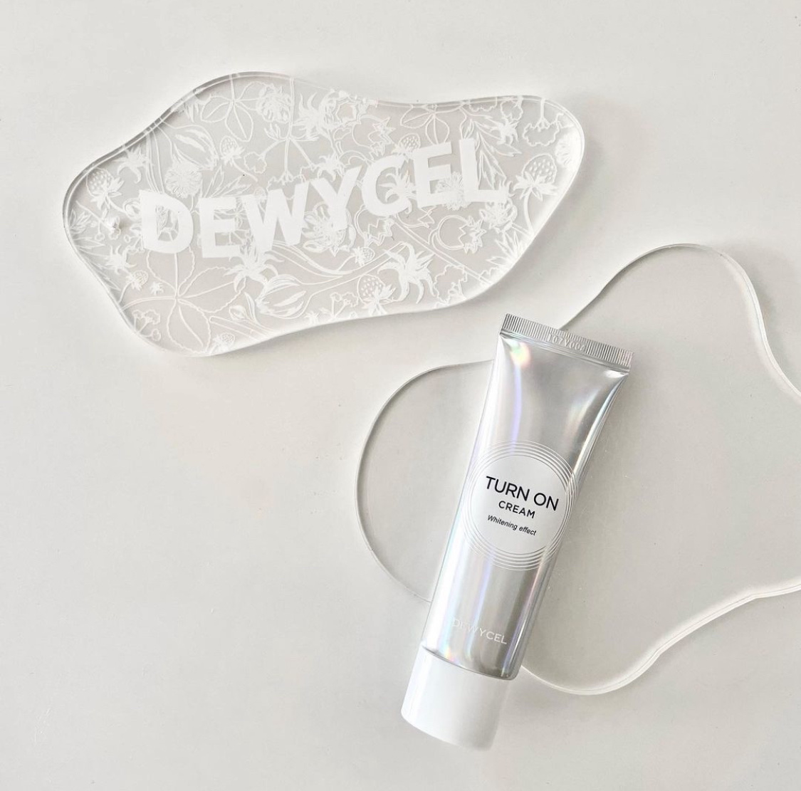 デュイセル ターンオンクリーム/DEWYCEL/フェイスクリームを使ったクチコミ（1枚目）