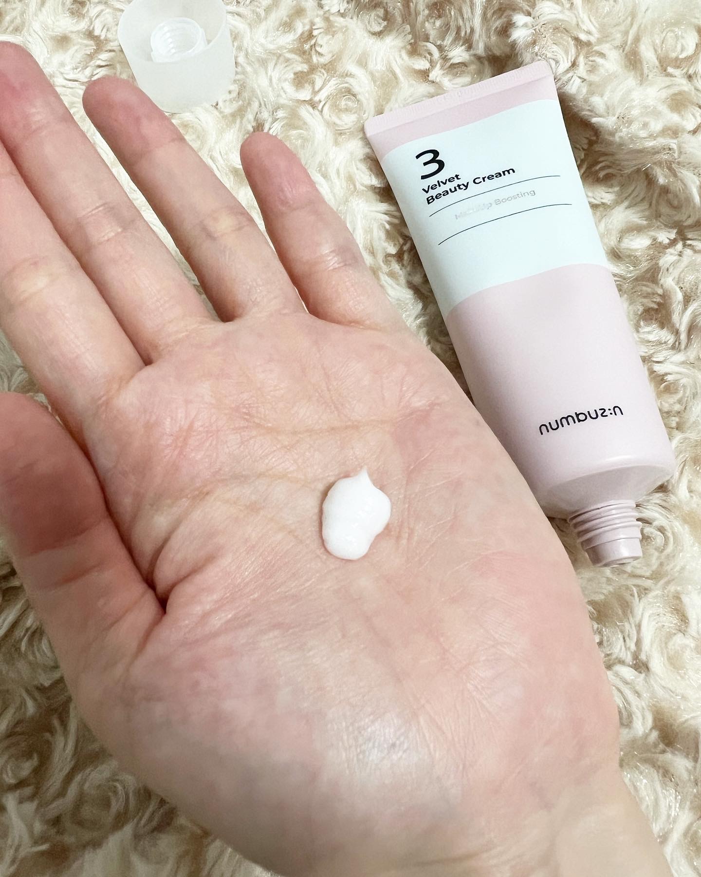 3番 シルクビューティークリーム 60ml/numbuzin/フェイスクリームを使ったクチコミ（3枚目）