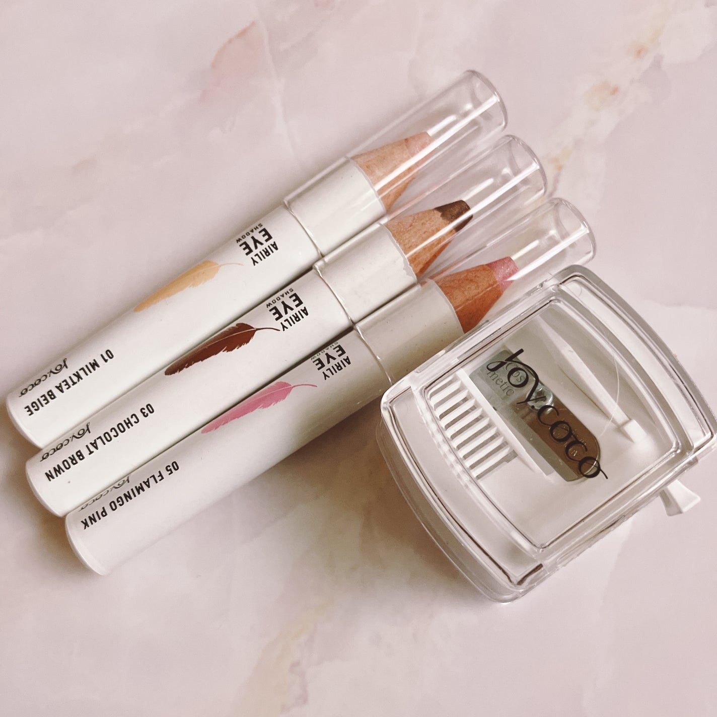 ジョイココ エアリーアイシャドウ/Joy.coco(ジョイココ)/単色アイシャドウを使ったクチコミ(2枚目)