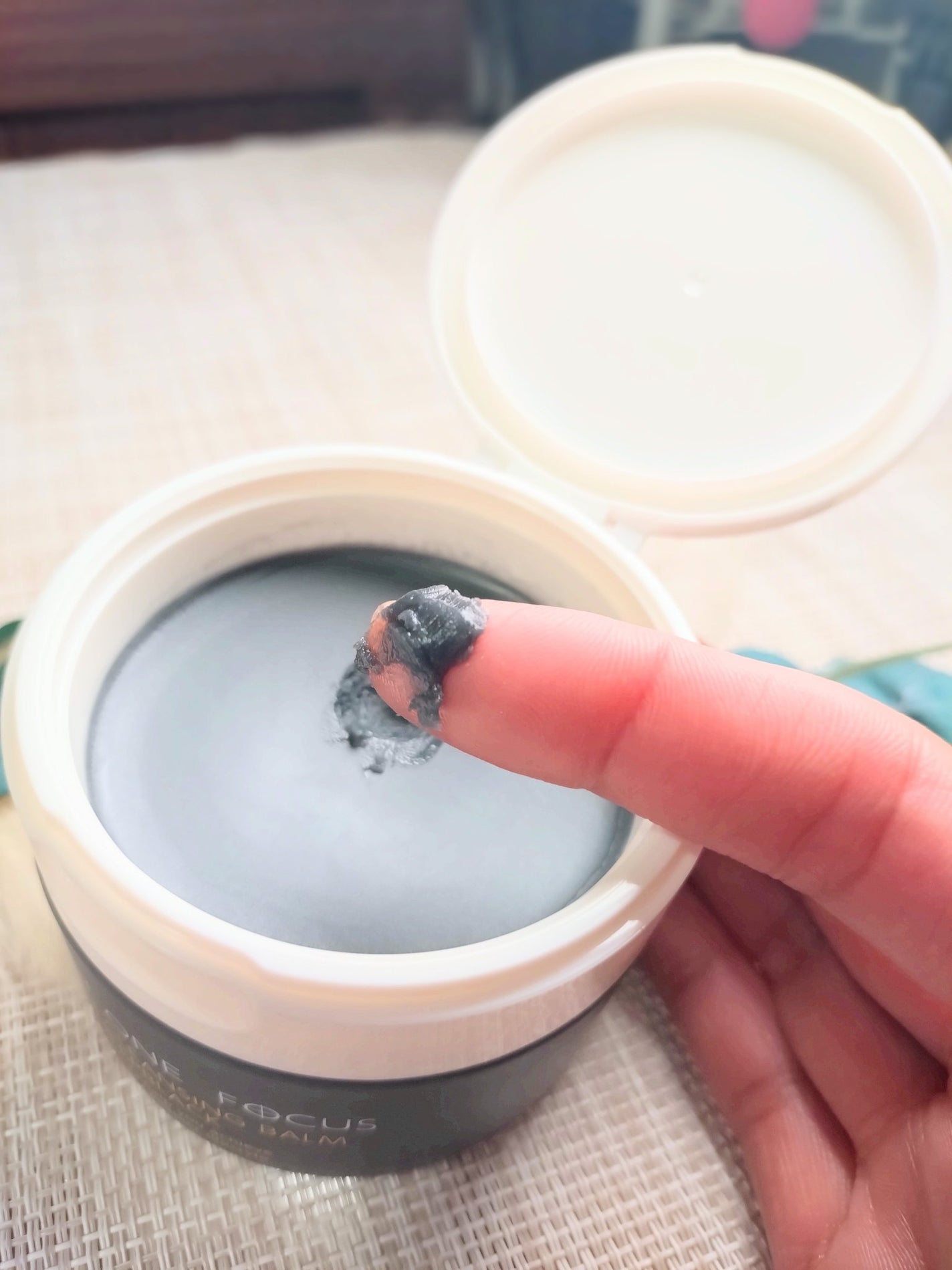 パーフェクトワンフォーカス スムースクレンジングバーム ディープブラック/PERFECT ONE FOCUS/クレンジングバームを使ったクチコミ(4枚目)