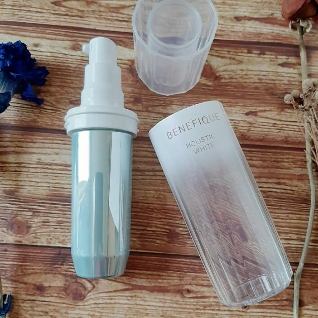 ホリスティックブライト/BENEFIQUE/美容液を使ったクチコミ(2枚目)
