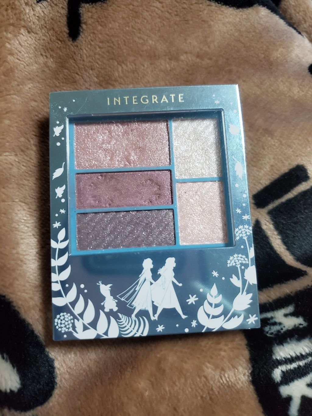 トリプルレシピアイズ/インテグレート/アイシャドウパレットを使ったクチコミ(1枚目)
