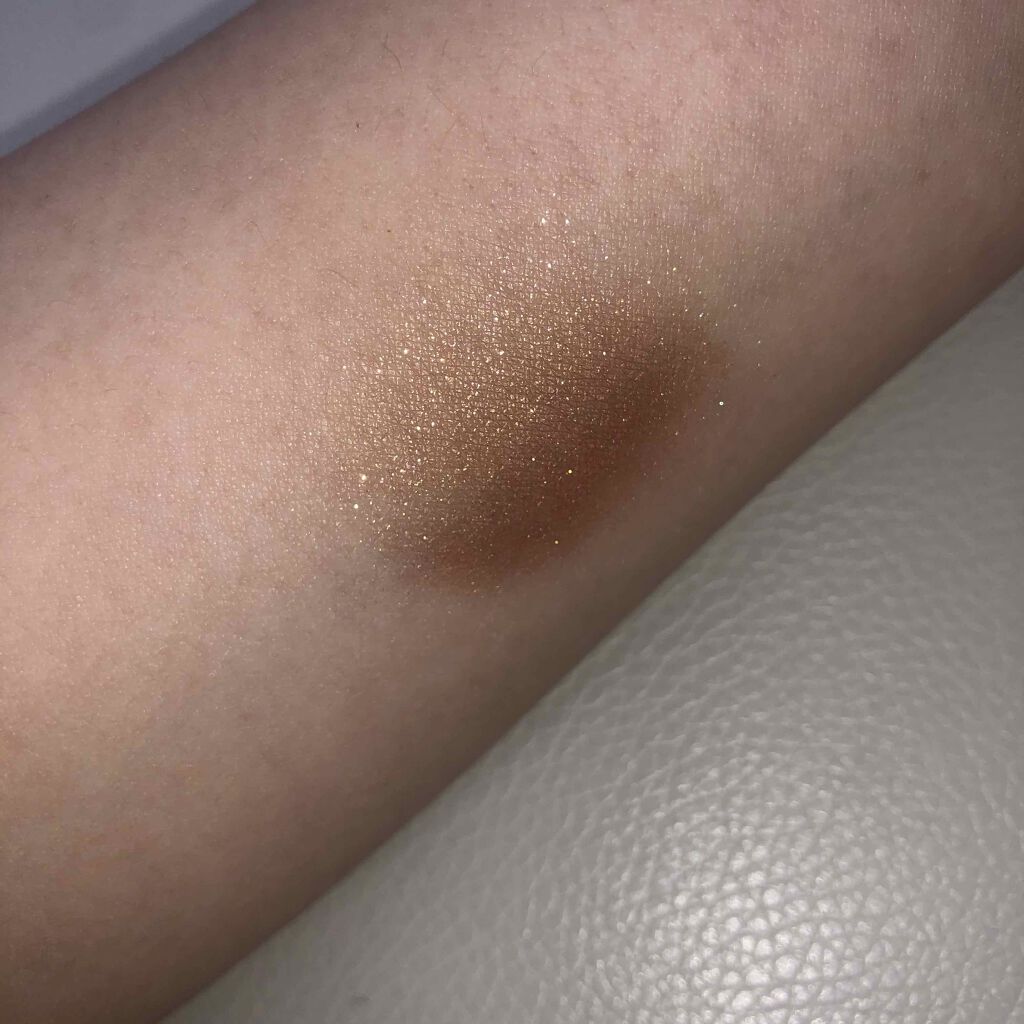 ルックアット マイアイジュエル/ETUDE/単色アイシャドウを使ったクチコミ(2枚目)