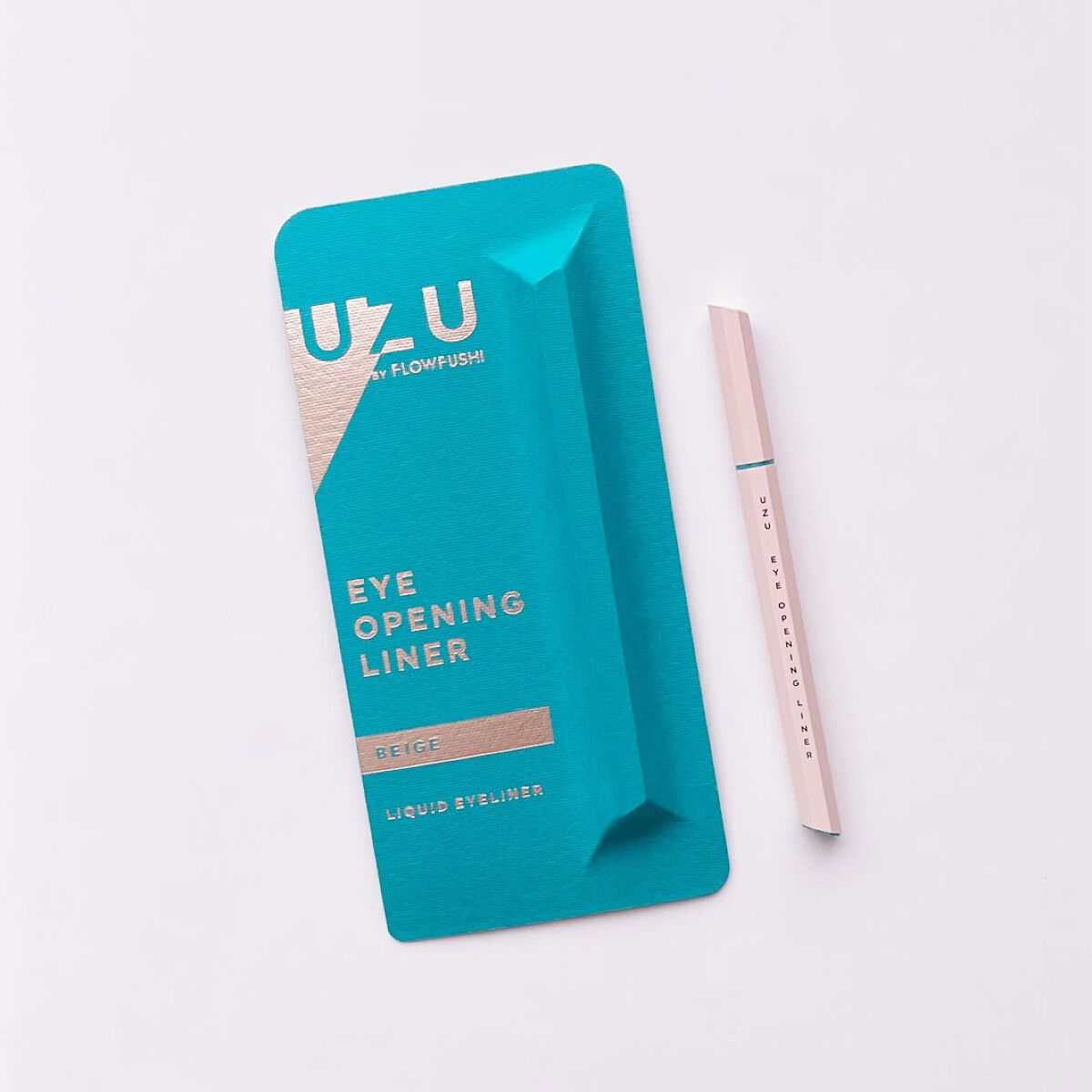 EYE OPENING LINER/UZU BY FLOWFUSHI/リキッドアイライナーを使ったクチコミ(1枚目)