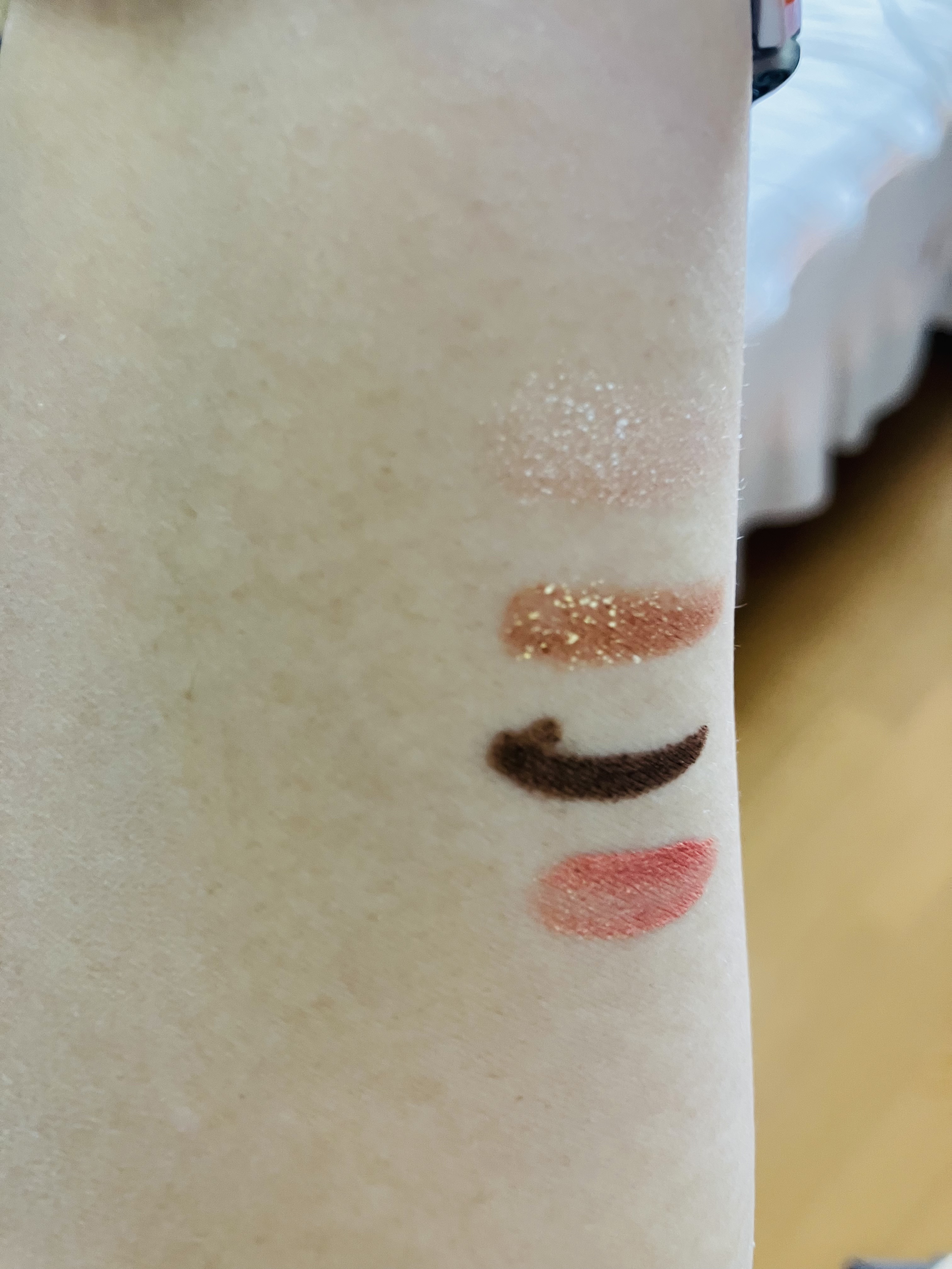 コントロールカラーライナー brown pearl/WHOMEE/ペンシルアイライナーを使ったクチコミ（2枚目）