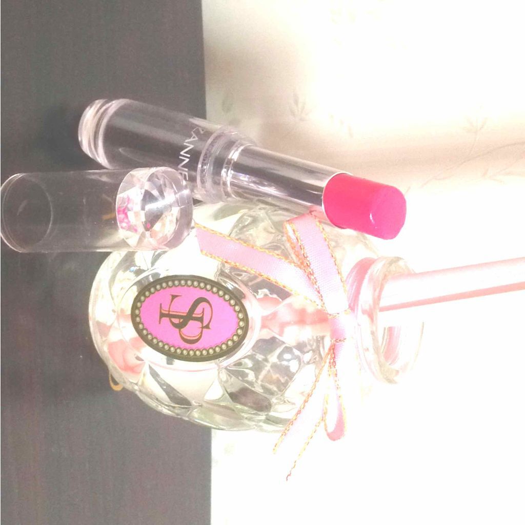 ラスティンググロスリップ/CEZANNE/口紅を使ったクチコミ（2枚目）