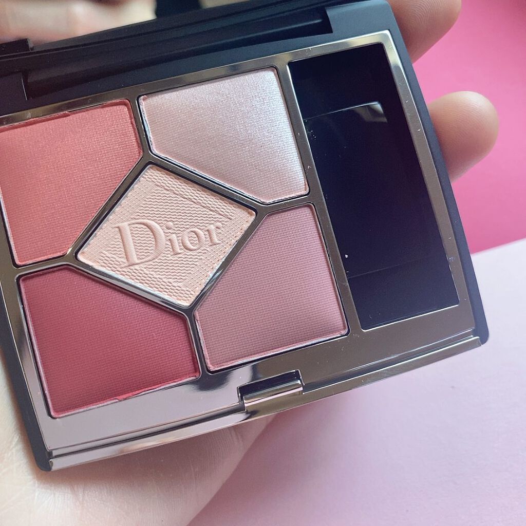 【旧】サンク クルール クチュール 729 ローザ ムタビリス/Dior/アイシャドウパレットを使ったクチコミ（2枚目）