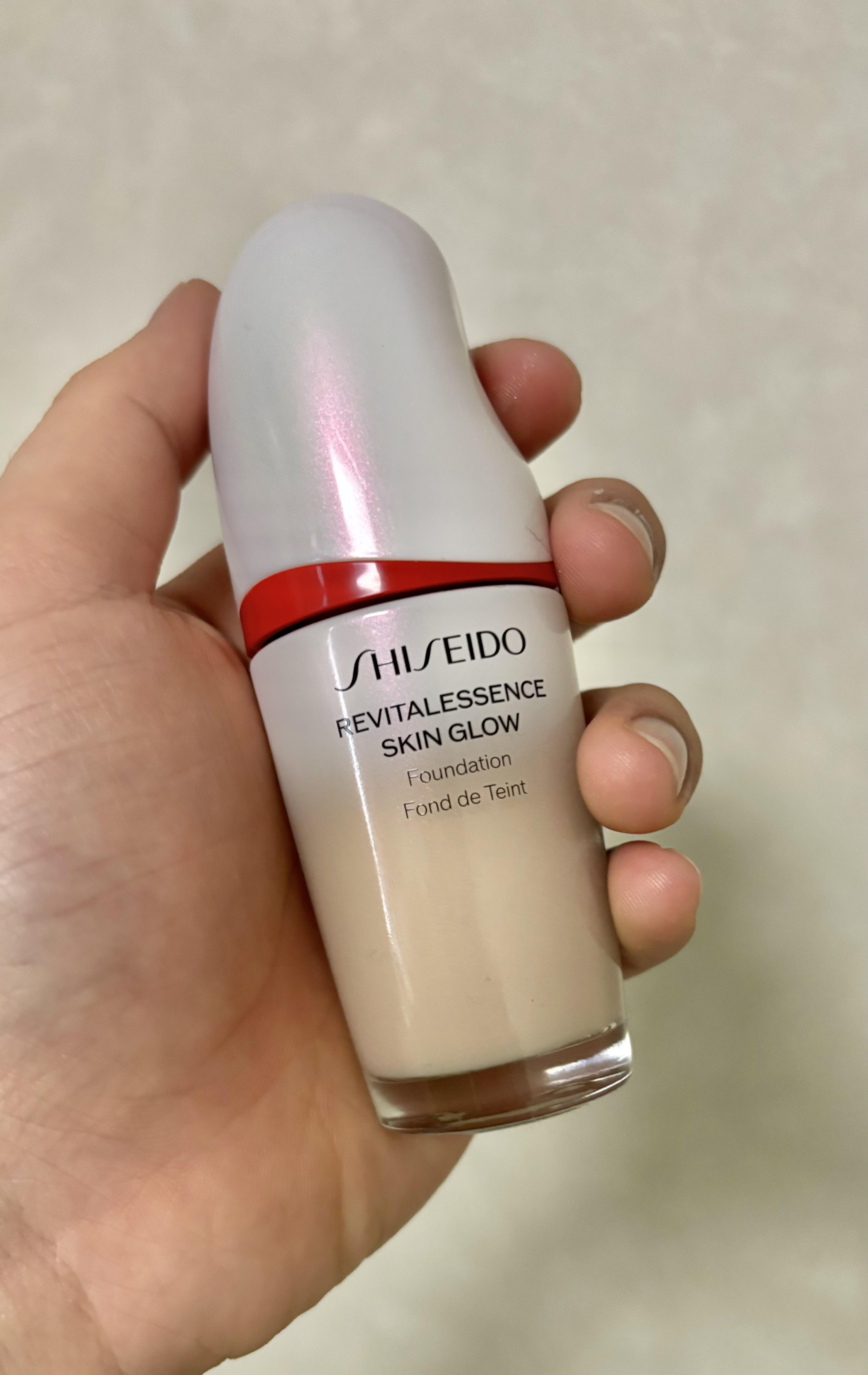 エッセンス スキングロウ ファンデーション/SHISEIDO/リキッドファンデーションを使ったクチコミ（1枚目）