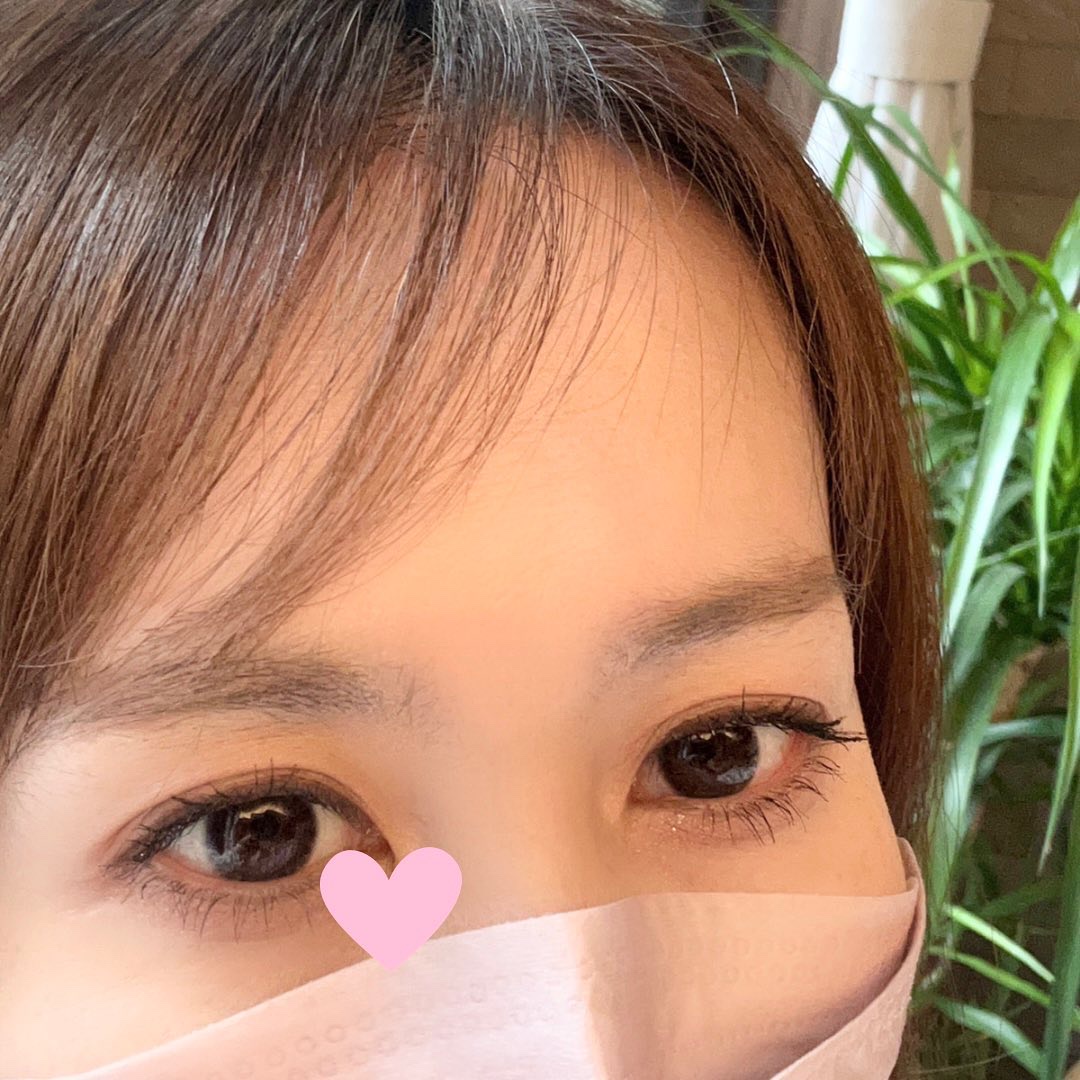 アートクロッキススティックシャドウキット/MAKEHEAL/スティックアイシャドウを使ったクチコミ（2枚目）