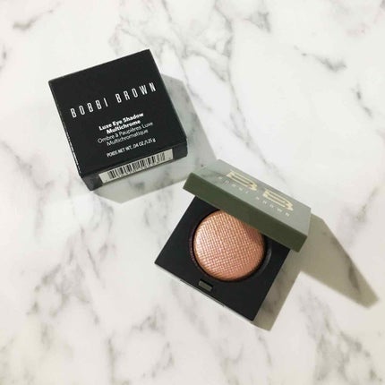 BOBBI BROWN リュクス アイシャドウ マルチクロムのクチコミ「ボビイブラウン 
リュクス アイシャドウ マルチクロム 
01 インカンデスント❤️.....」(1枚目)