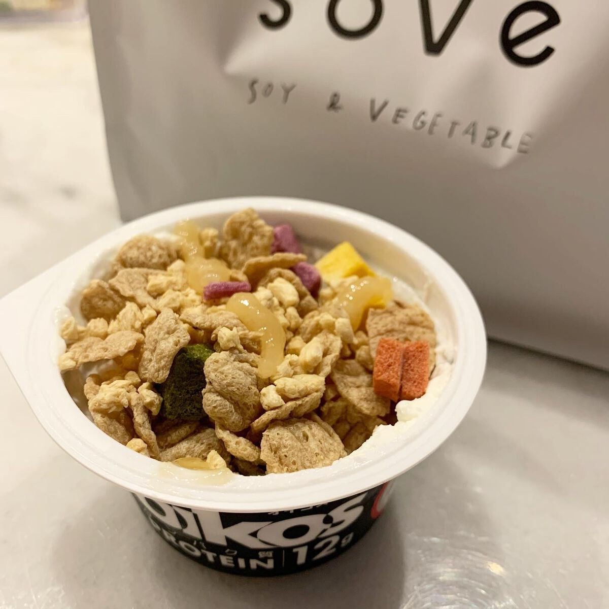 ズボラコスメヲタクちゃん on LIPS 「\SOVEシリアル/たんぱく質と食物繊維がたっぷり含まれている..」(3枚目)