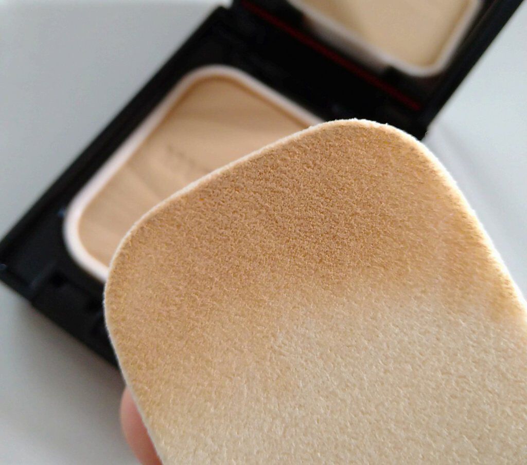 ドラマティックパウダリー EX オークル20/マキアージュ/パウダーファンデーションを使ったクチコミ（2枚目）