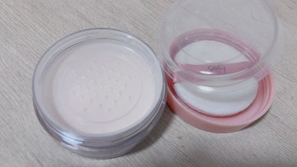 【ペリペラ×TETEUM】オイル キャプチャー クーリング パウダー/PERIPERA/ルースパウダーを使ったクチコミ(3枚目)
