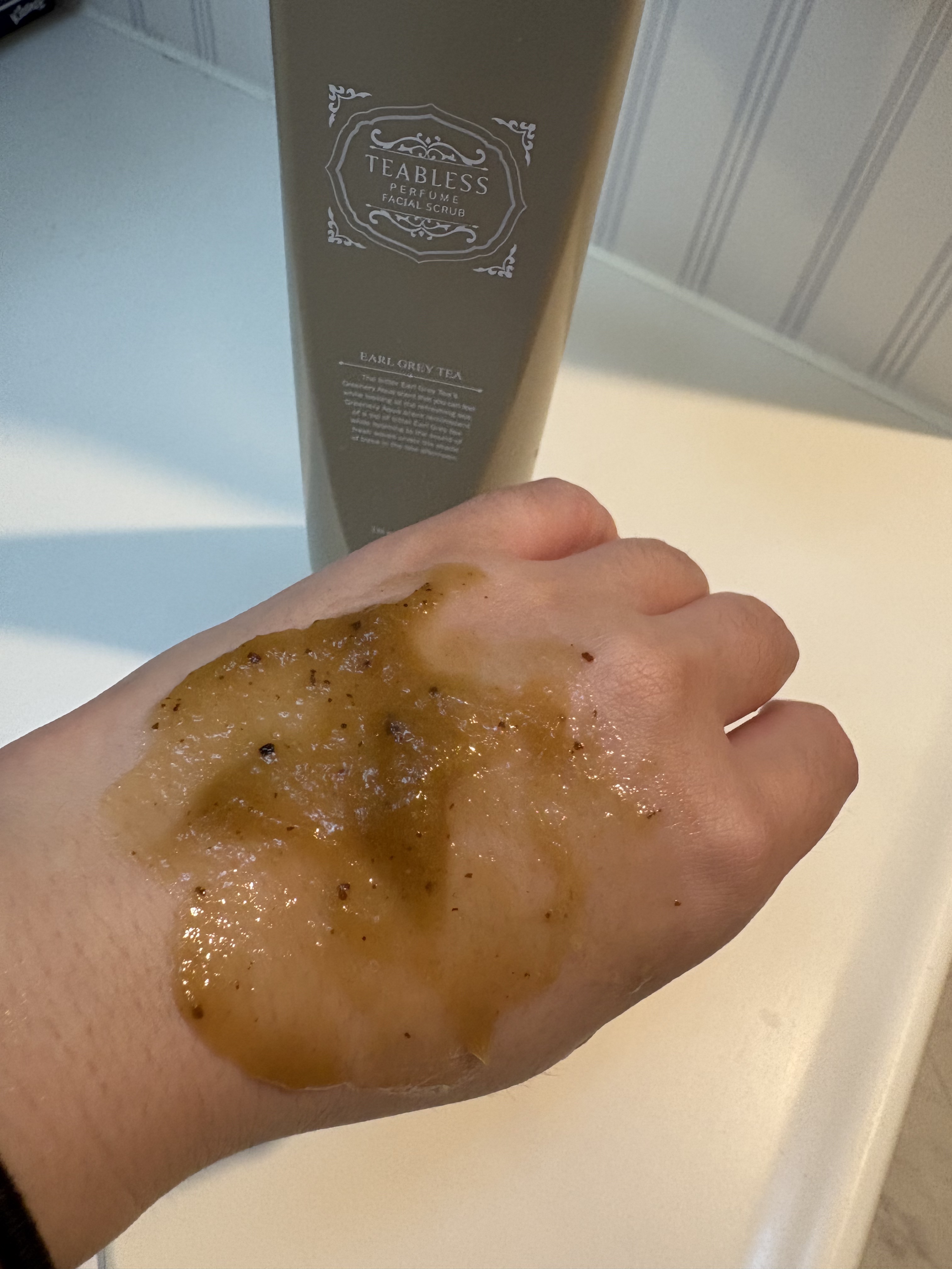 アールグレイティージャム フェイシャルピーリングスクラブ/TEABLESS/スクラブ・ゴマージュを使ったクチコミ（3枚目）