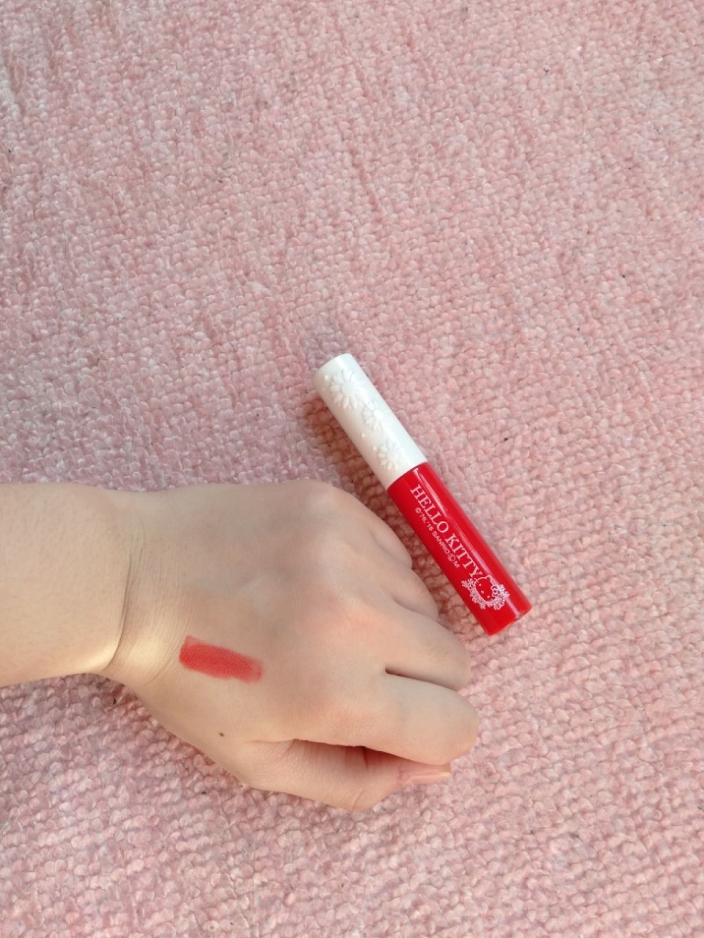 Blooming Kitty リップグロス/DAISO/リップグロスを使ったクチコミ（2枚目）