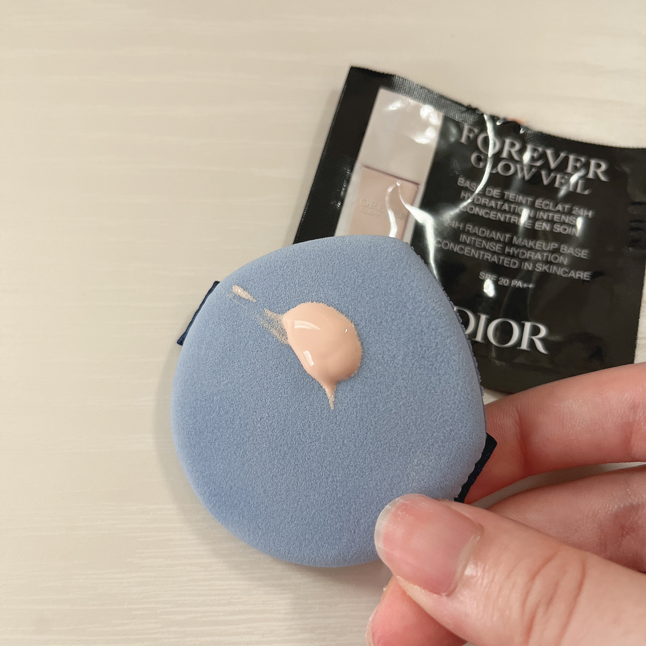 ディオールスキン フォーエヴァー グロウ ヴェール /Dior/化粧下地を使ったクチコミ（2枚目）