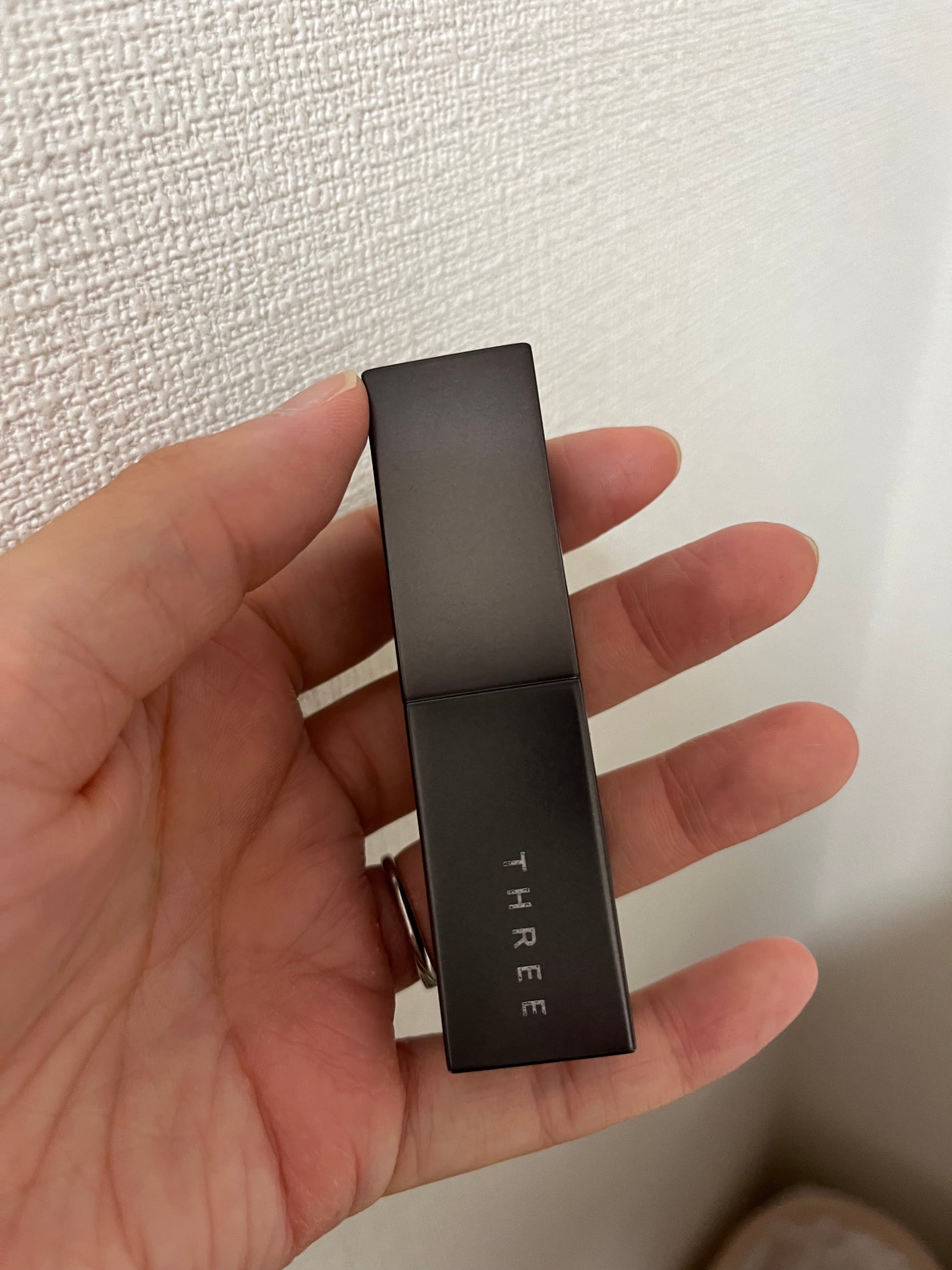 デアリングリィデミュアリップスティック/THREE/口紅を使ったクチコミ(1枚目)