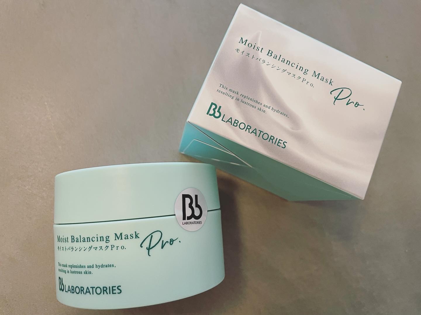 ビービーラボラトリーズの
モイストバランシングマスクPro.のご紹介𖤐⸒⸒

------------------------------

肌にみずみずしさを与え
うるおい保持＋皮膚コンディションを
サポートしてくれるクリームマスクです