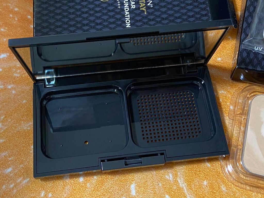 カラーステイ ロングウェア UV パウダー ファンデーション/REVLON/パウダーファンデーションを使ったクチコミ(4枚目)