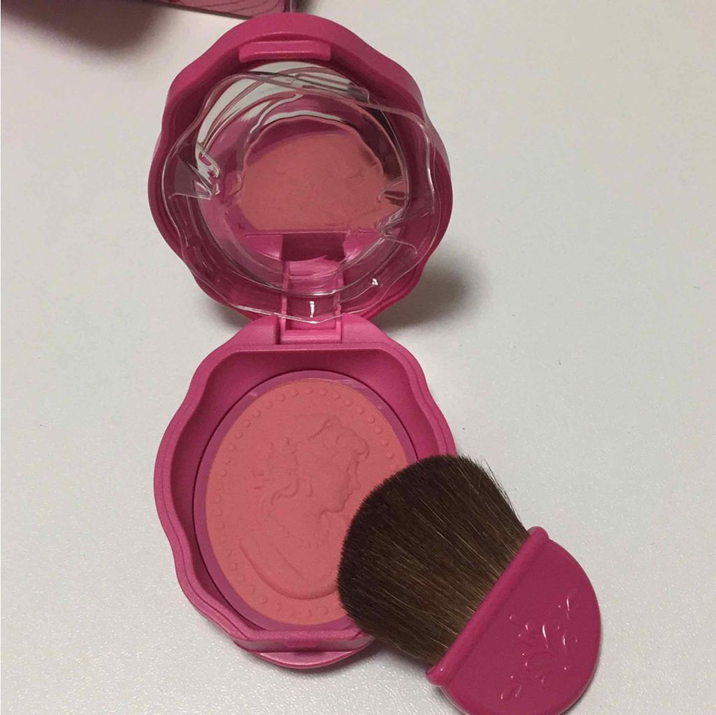 プレスト チークカラー N/レ・メルヴェイユーズ ラデュレ/パウダーチークを使ったクチコミ(3枚目)