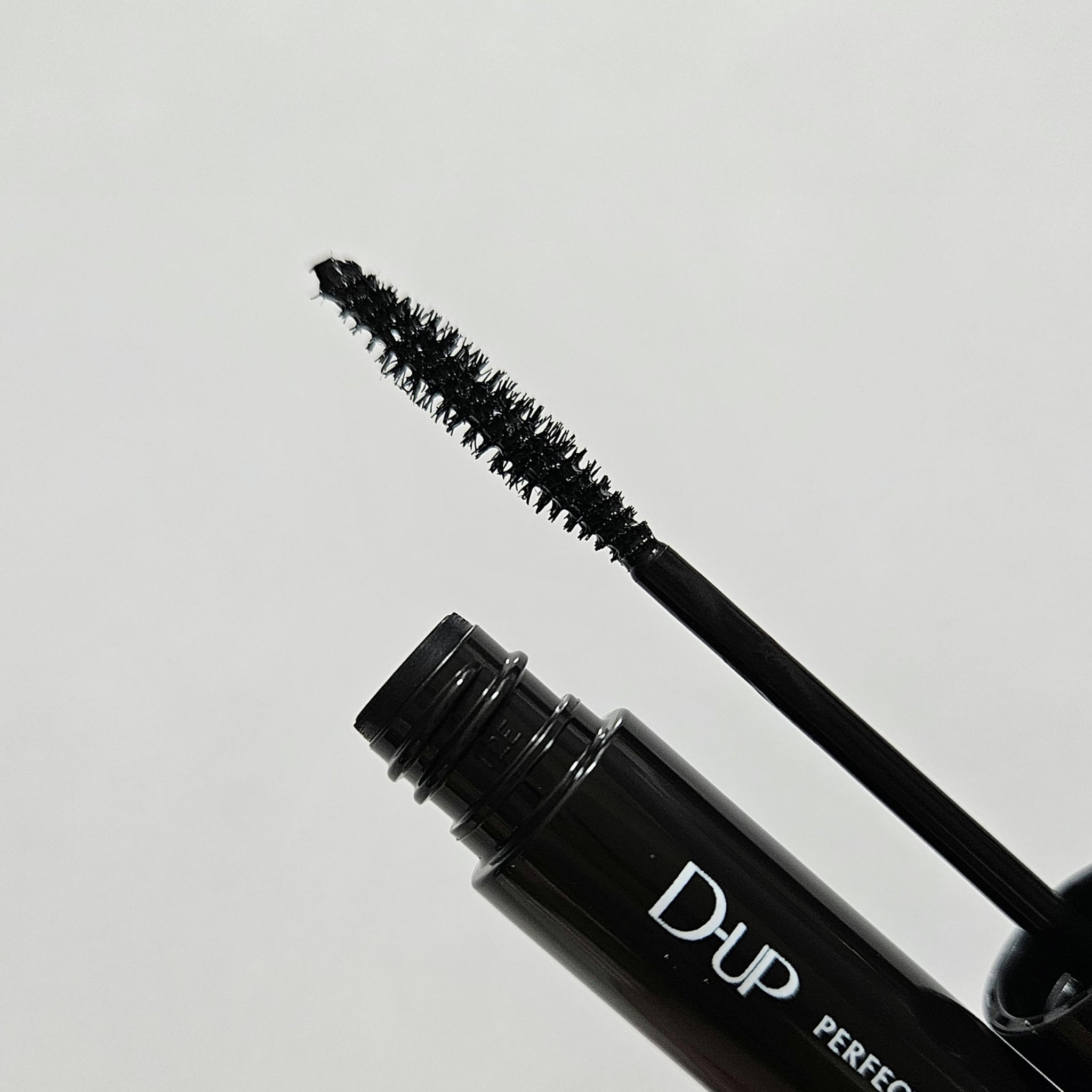 パーフェクトエクステンション マスカラ 漆黒ブラック/D-UP/マスカラを使ったクチコミ（2枚目）