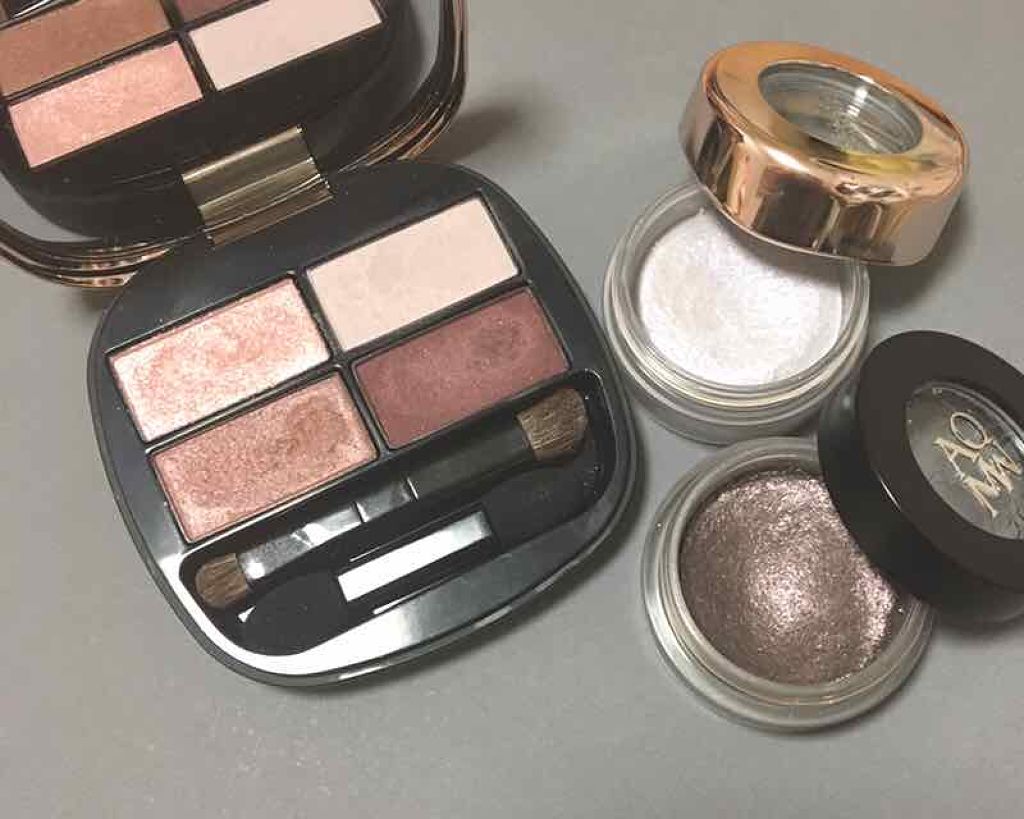 コントゥアリング アイシャドウ/DECORTÉ/アイシャドウパレットを使ったクチコミ（1枚目）