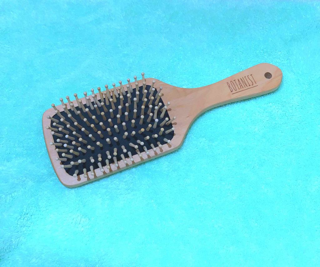 BOTANISTパドルブラシ/BOTANIST/ヘアブラシを使ったクチコミ(1枚目)