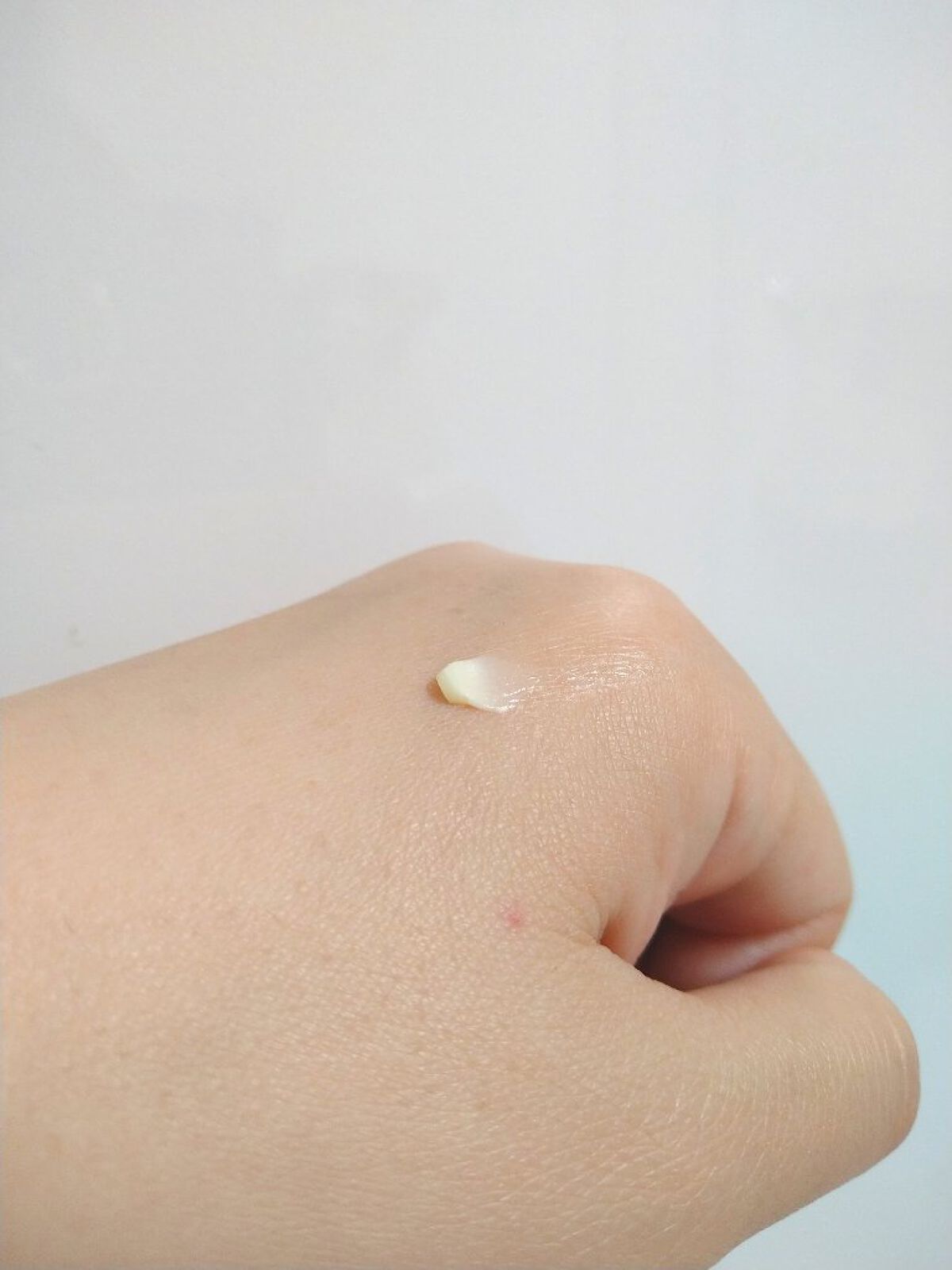 ラスティングマルチアイベース WP/キャンメイク/アイシャドウベースを使ったクチコミ（2枚目）