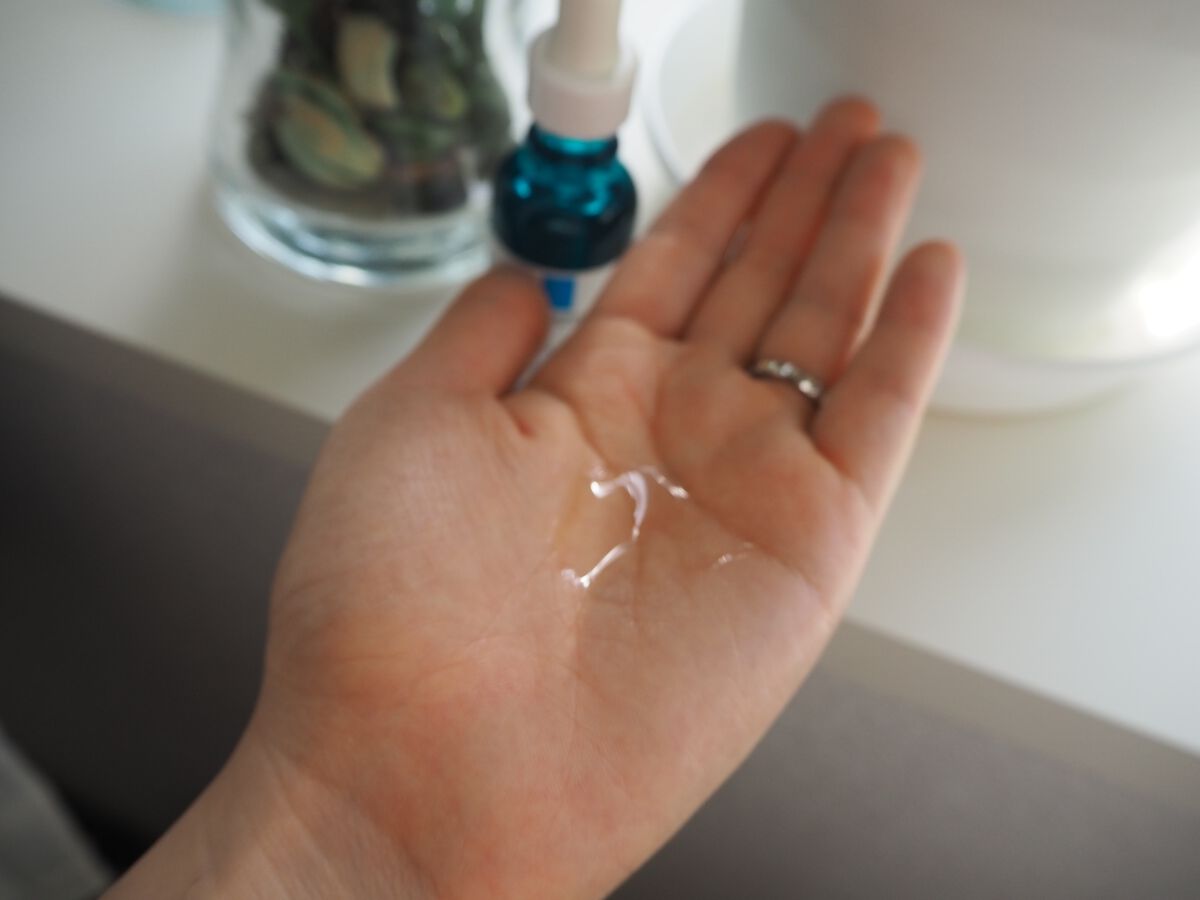 ãšãã¡ã¯ã© ããŒã«ã±ã¢ ã»ã©ã /ã© ããã·ã¥ ããŒ/çŸå®¹æ¶²ã䜿ã£ãã¯ãã³ãïŒ3æç®ïŒ