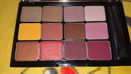 ピカシュウ アイ パレット‐サンダーショック/shu uemura/アイシャドウパレットを使ったクチコミ(2枚目)