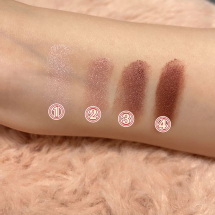 シルキースフレアイズ/キャンメイク/アイシャドウパレットを使ったクチコミ(4枚目)