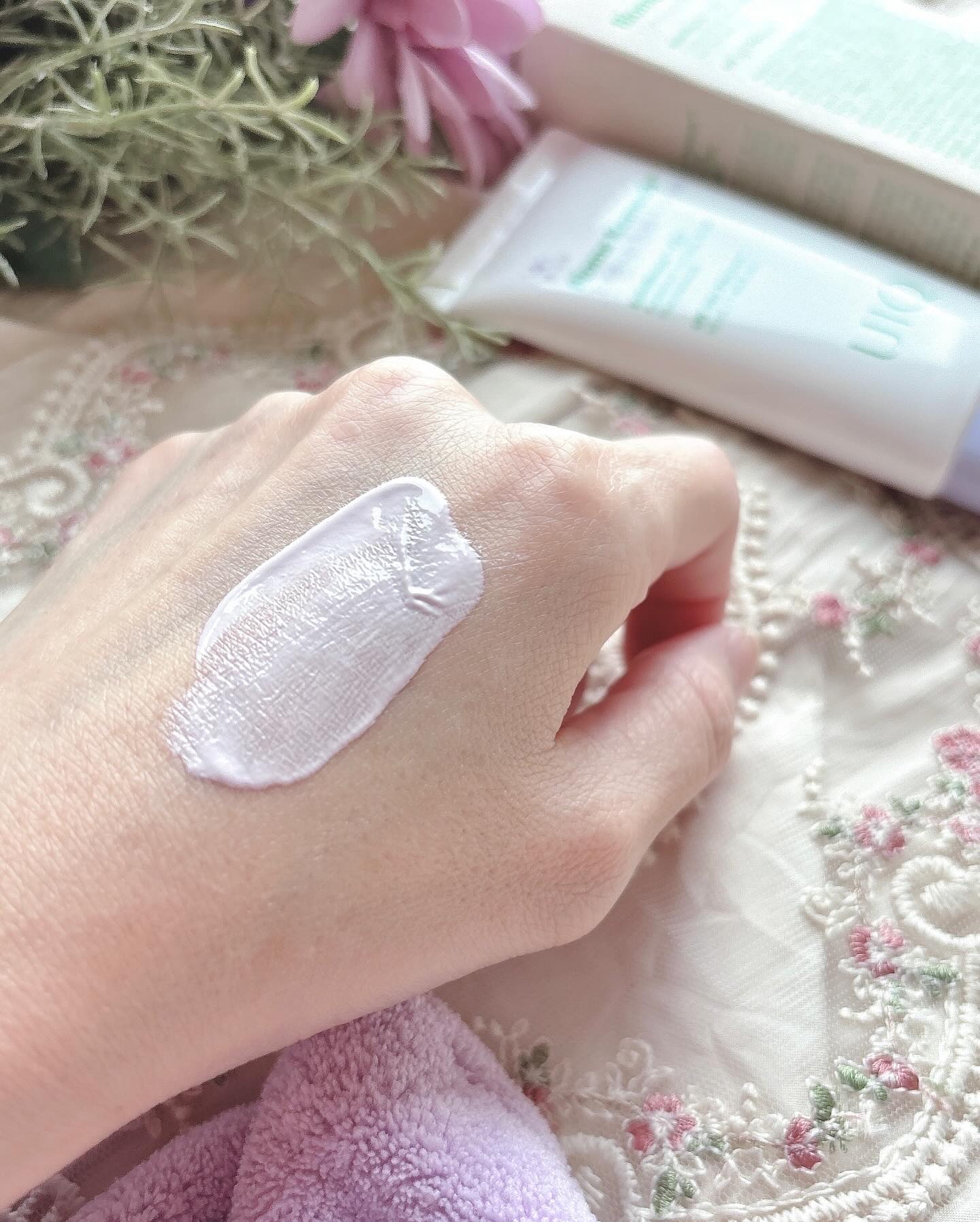 バイオームレメディパープルトーンアップUVクリーム/UIQ/日焼け止めクリームを使ったクチコミ（3枚目）