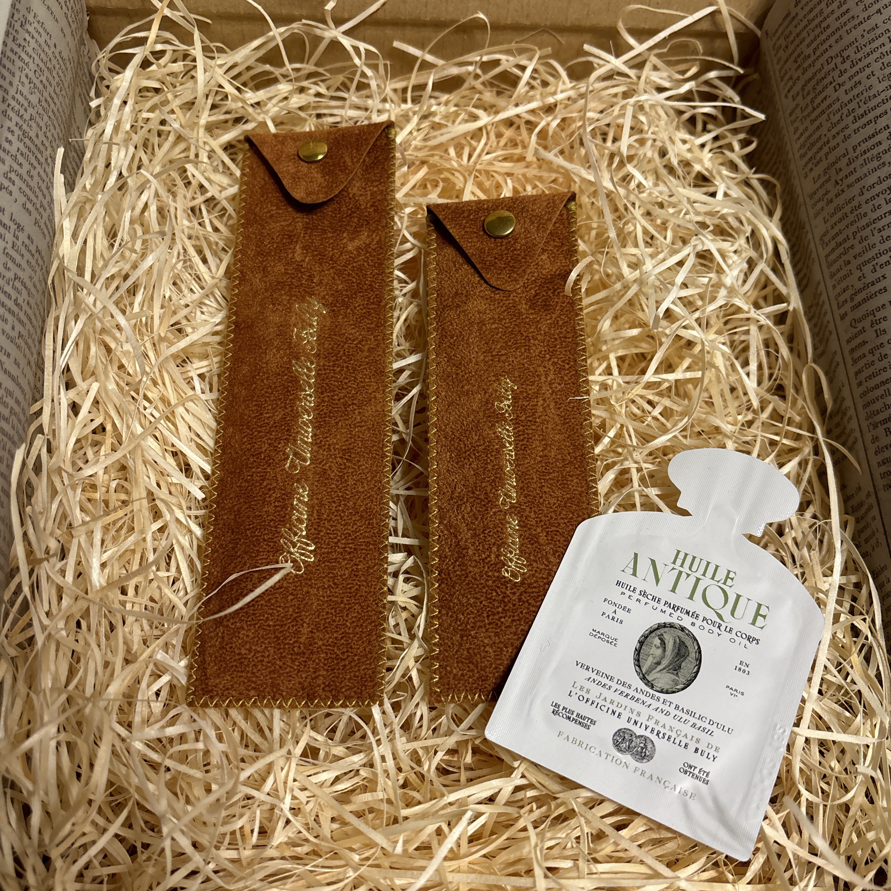 オフィシーヌ・ユニヴェルセル・ビュリー ザ・ラショネル - ザ・ベンジャミンのクチコミ「この前自分でビュリーのコームを買って、家族にも使わせたら欲しい！と言われて
家族分も追加で購入.....」（2枚目）