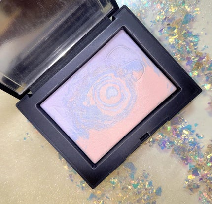 ライトリフレクティング プリズマティックパウダー/NARS/プレストパウダーを使ったクチコミ(2枚目)